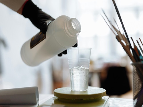 Die Anwendung von 2-Imidazolidinon in der Kunststoffproduktion